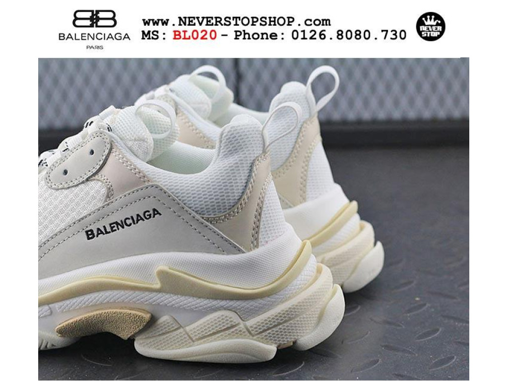 Balenciaga triple s white super fake online